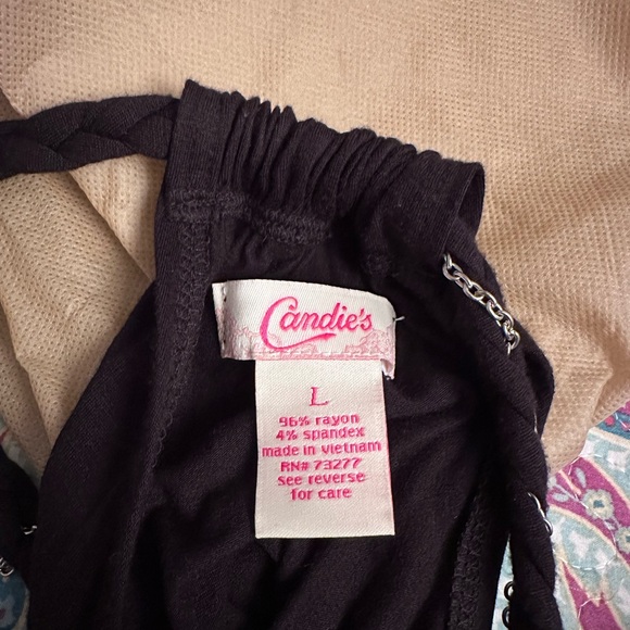 Candie's Elegant Black Chemise - Picture 4 of 4